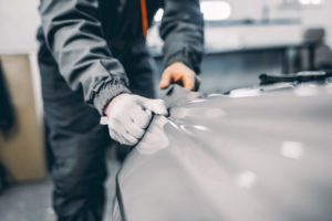 How Professionals Install Vinyl Wraps 